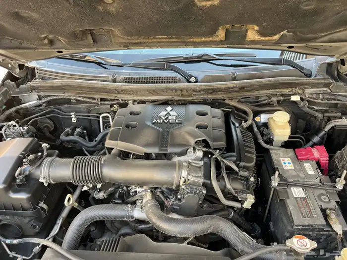 مونتيرو ميتسوبيشي 2019 Black edition بلاك اديشن فل للبيع 8