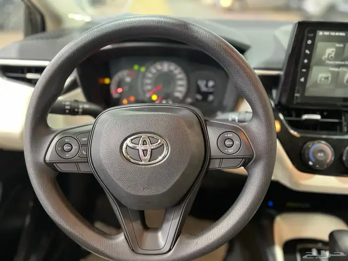 تويوتا   كورولا XLiفتحة 2.0 بنزين2025 جديد سعودي 85.650شامل 20