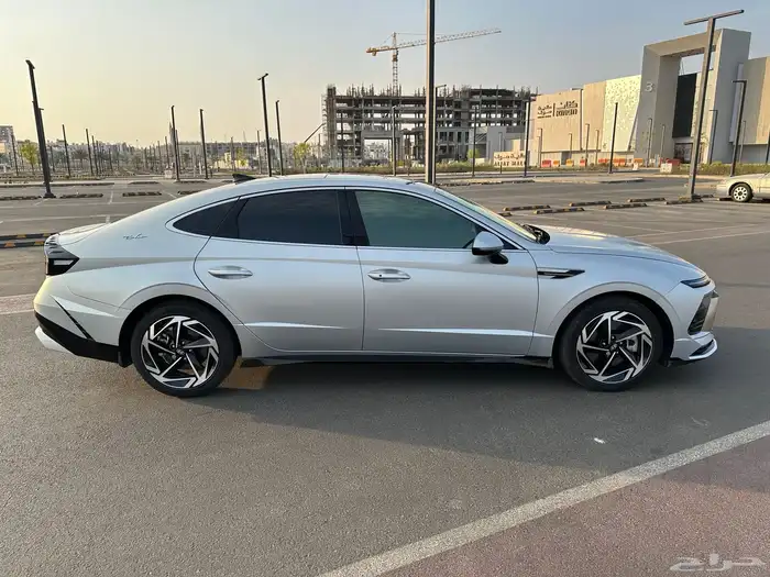 للبيع سوناتا كمفورت 2025 1