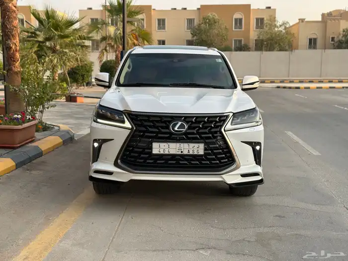 لكزس 2016 LX570 6