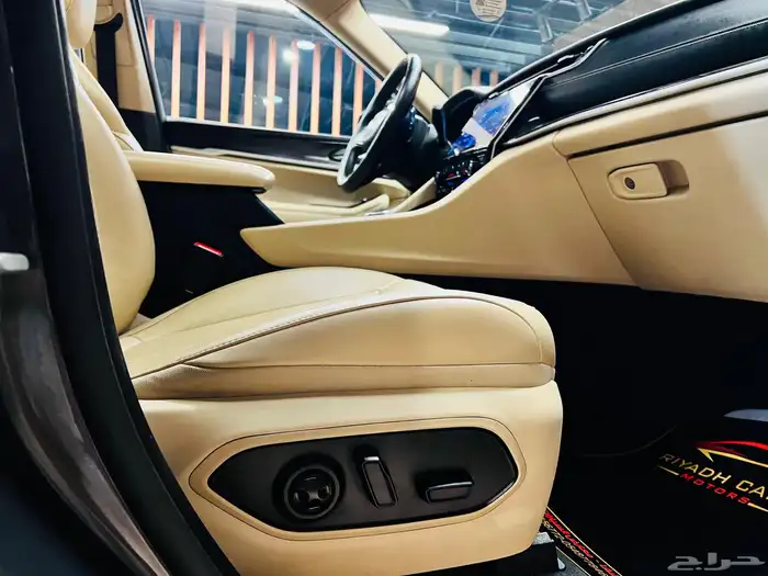 جراند شيروكي 2021 فل كامل لمتد ( بحاله ممتازه) 19