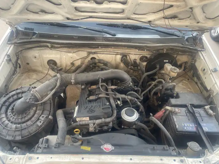 هايلوكس 2009 فل كامل 9