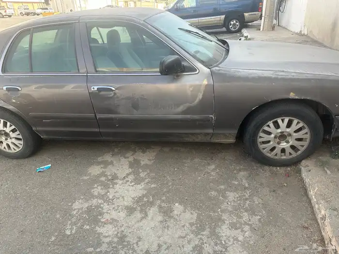 سيارة فورد موديل 2008 1