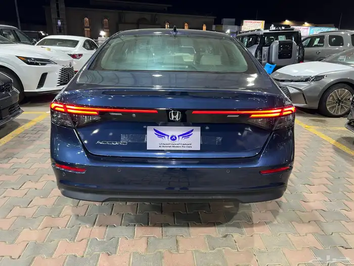 هوندا أكورد 2025 EX فتحة جديد 3