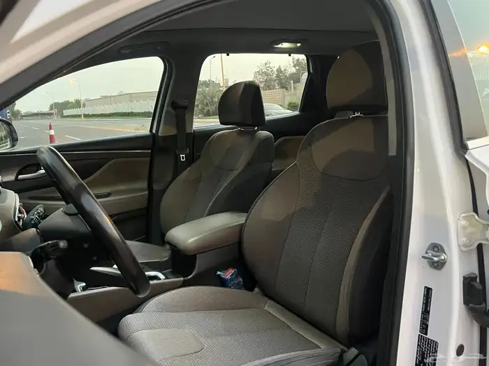 هيونداي سنتافي نظيف جدا منوة المستخدم 21