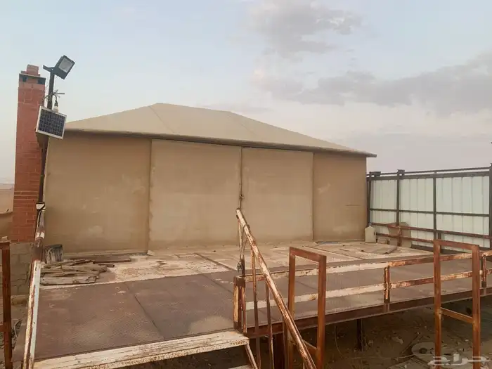 مجلس ملكي كفو مغطى شراع بي في سي 1