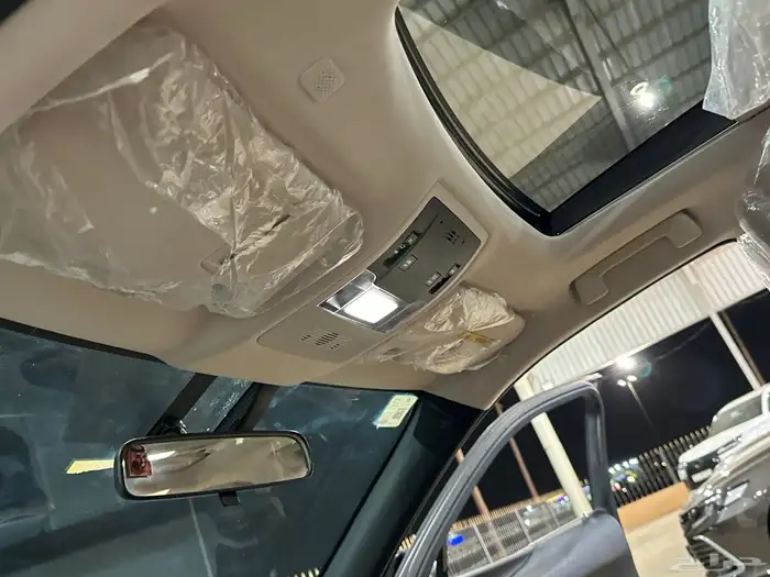 لكزس UX موديل 2021 سعودي بحالة الوكالة 42