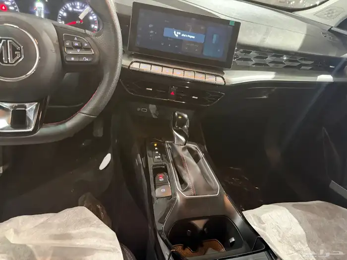 سيارة ام جى كمفورت GT 2024 13