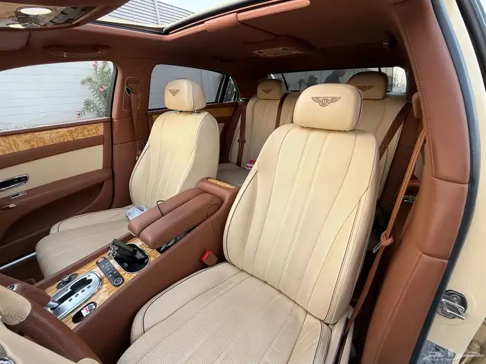 بنتلي فلاينج سبير 2015 ممشى 45 الف ثاني مالك بودي وكاله 10