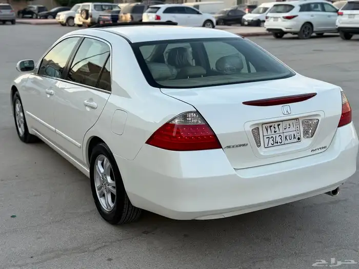 هوندا اكورد 2006 فل كامل جلد (تم البيع) 13