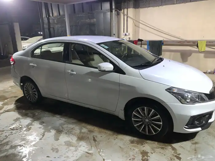 سوزوكي سياز 2021 3