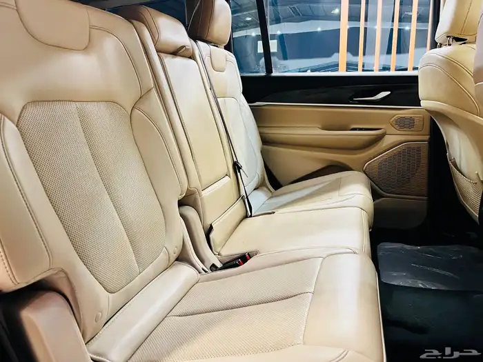 جراند شيروكي 2021 فل كامل لمتد ( بحاله ممتازه) 21