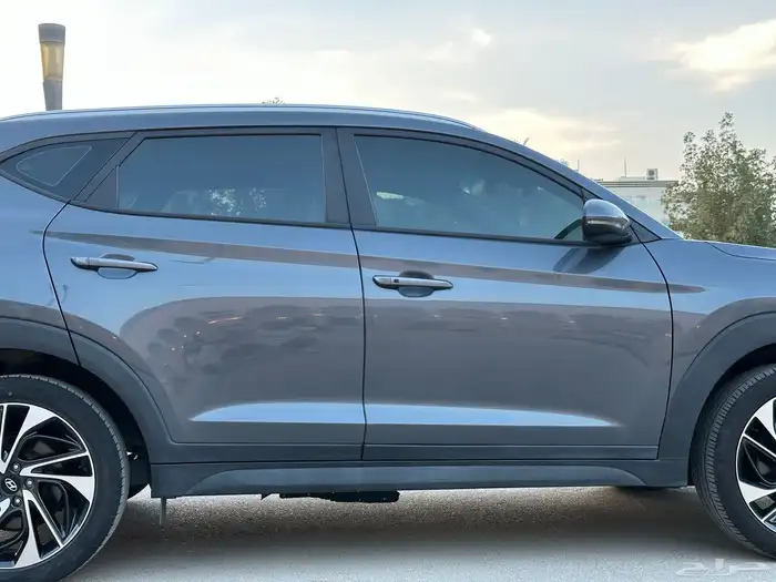 توسان 2020 شبة جديد مكينة 2000 30