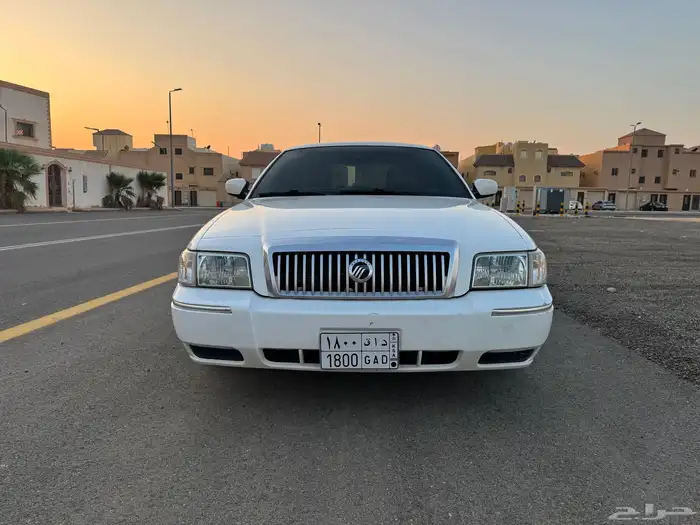 فورد قراند ماركيز 2010 0