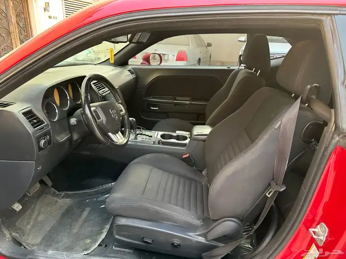 دودج تشالنجر sxt 2013 للبيع 7