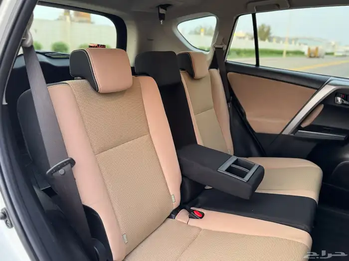 تويوتا رافور 2018 فل كامل دبل 17