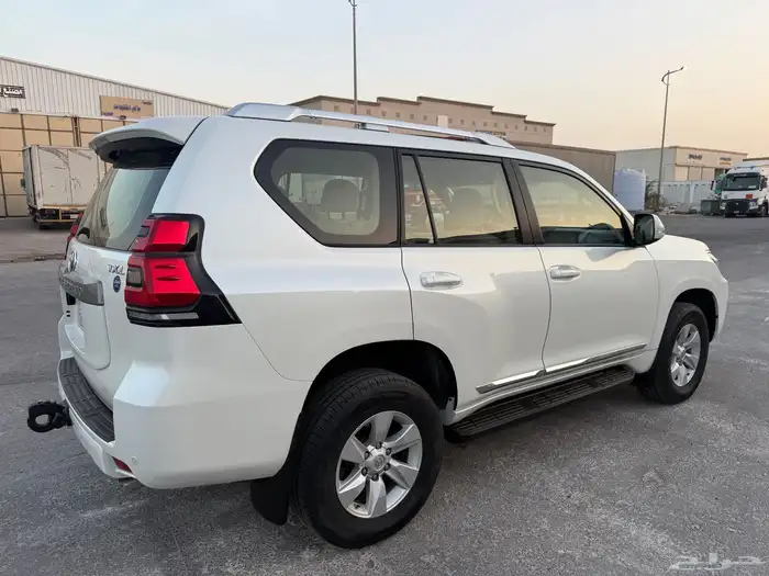 برادو 2020 سته سلندر وكاله - عداد 185 الف كم 6