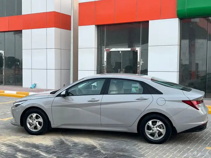 هيونداي النترا 2023 4