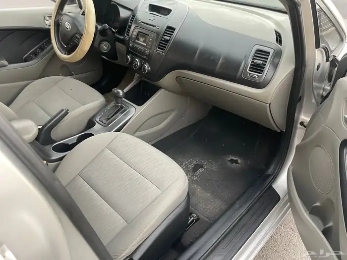 كيا سيراتو 2014 نظيفه جدا 5