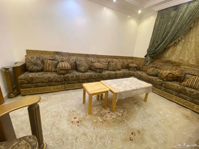 للبيع كنب مغربي نظيف 2200 ريال 2