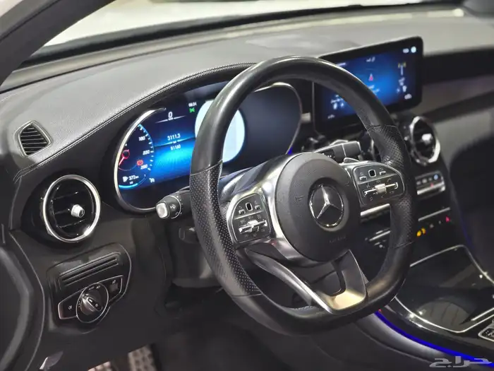 مرسيدس GLC200 موديل 2022 بحاله الوكاله 16