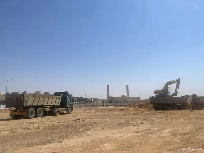 تاجير بوكلين بكلينات وترحيل مواد ناتج الحفر 11