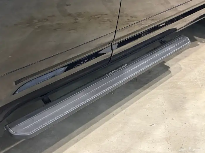 لاندروفر Defender 110 X موديل 2023م (وارد الناغي) 8