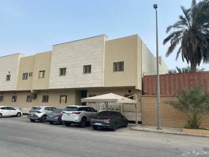 عماره للبيع 10 شقق موقع ممتاز قريبه من جميع الخدمات 2