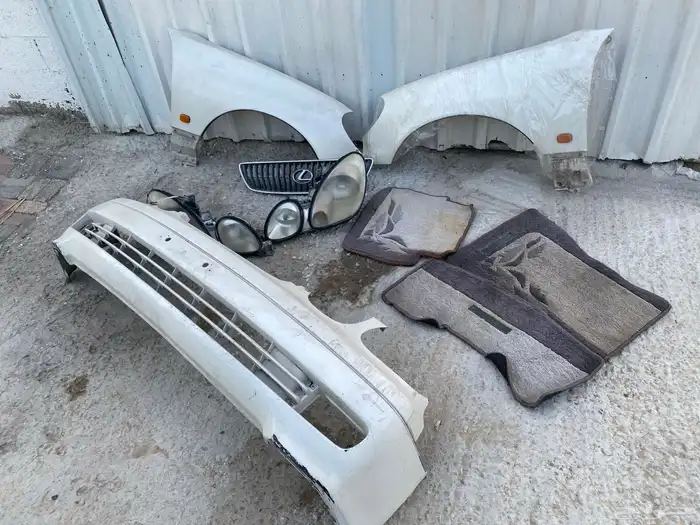 قطع غيار لكرس جي اس 98 2004 0