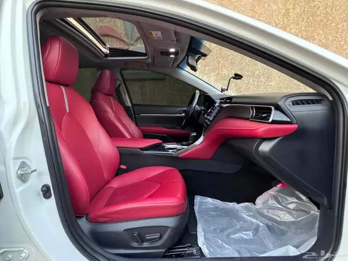 تويوتا كامري قراندي سبورت 2020 24