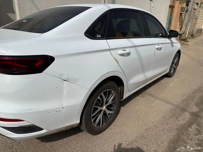 جيلي امجراند أوتوماتيك 2