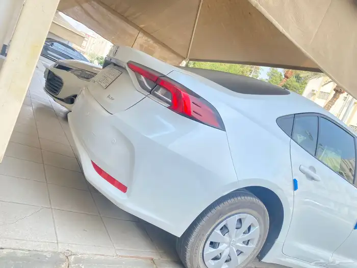 تنازل كورلا 2025 هايبرد 5