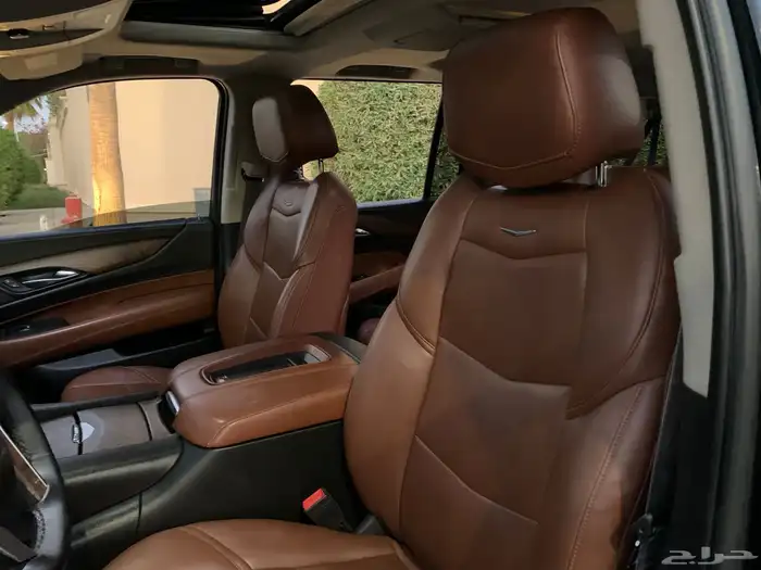 اسكاليد بريميوم 2017 بحالة الوكالة 16