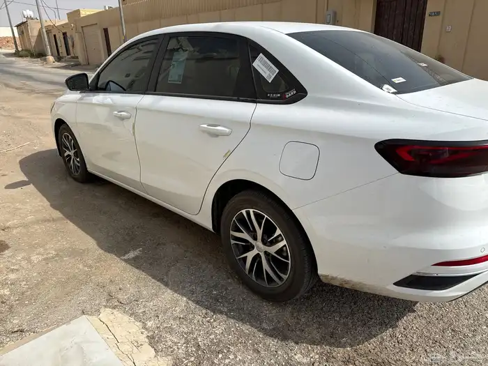 جيلي امجراند أوتوماتيك 0