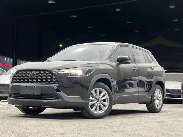 كورولا كروس بنزين 2025 0