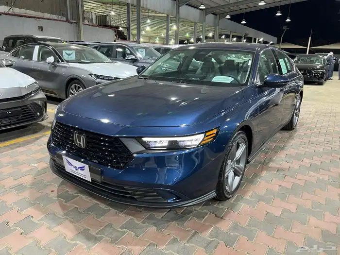 هوندا أكورد 2025 EX فتحة جديد 1