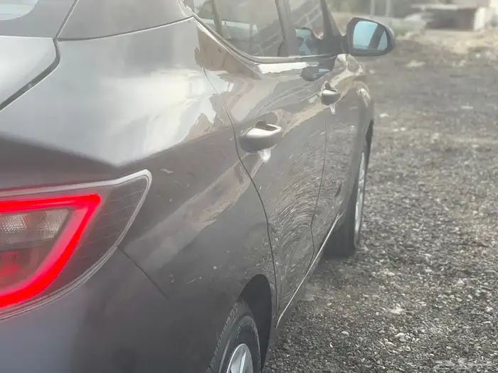 هيونداي آي تن 2022 - 20