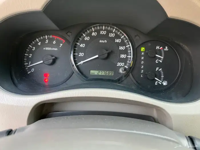 تويوتا انوفا 2013 اتوماتيك 14