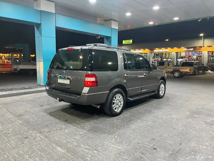 فورد اكسبيدشن عادي بدون دبل 4