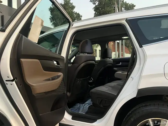 هيونداي سنتافي نظيف جدا منوة المستخدم 24