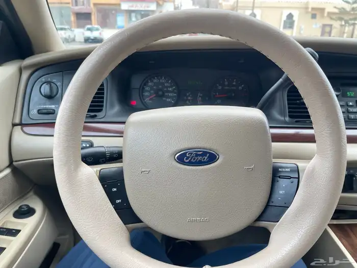 فورد كراون فكتوريا 2012 سعودي 19