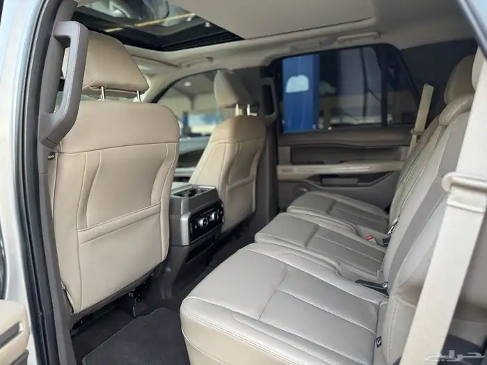 فورد اكسبديشن full options XLT 2021 7