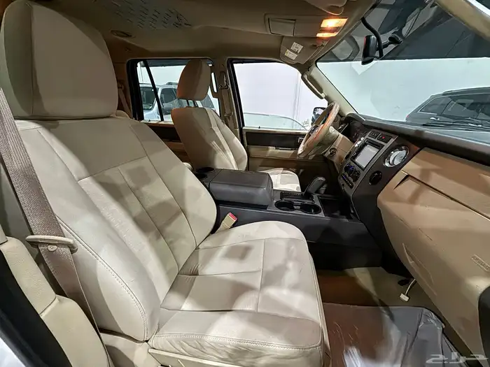 فورد اكسبديشن 2013 دبل قصير سعودي نص فل XLT 16