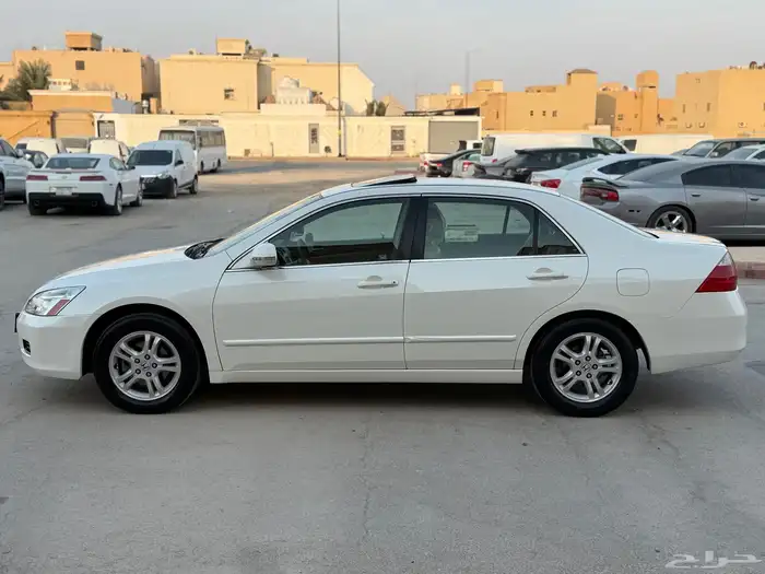 هوندا اكورد 2006 فل كامل جلد (تم البيع) 10