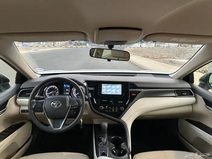 كامري LE 2024 سعودي ( بحالة الوكالة ) خالي من الرش 42