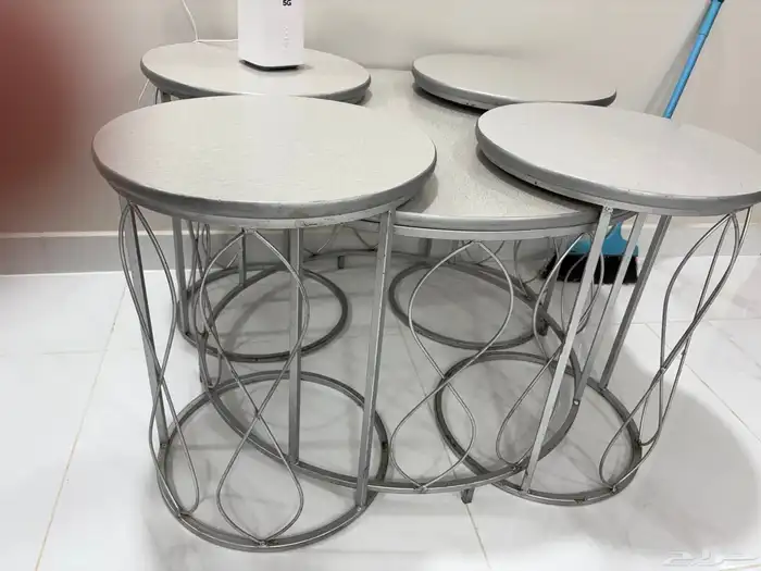 طاولات خدمة 1