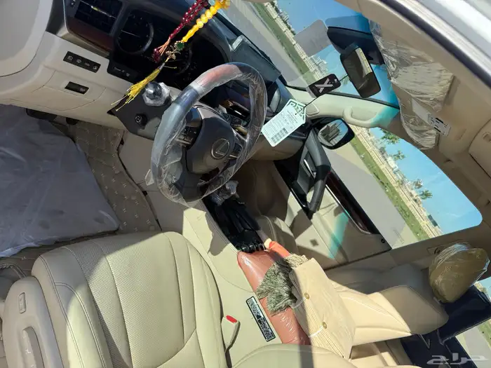 جيب لكزس 2017 فل كامل خليجي شد بلد الدفعه الاخيره 10