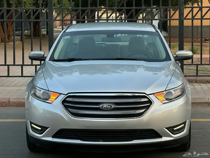 فورد تورس موديل 2017 سعودي نص فل بصمة 8