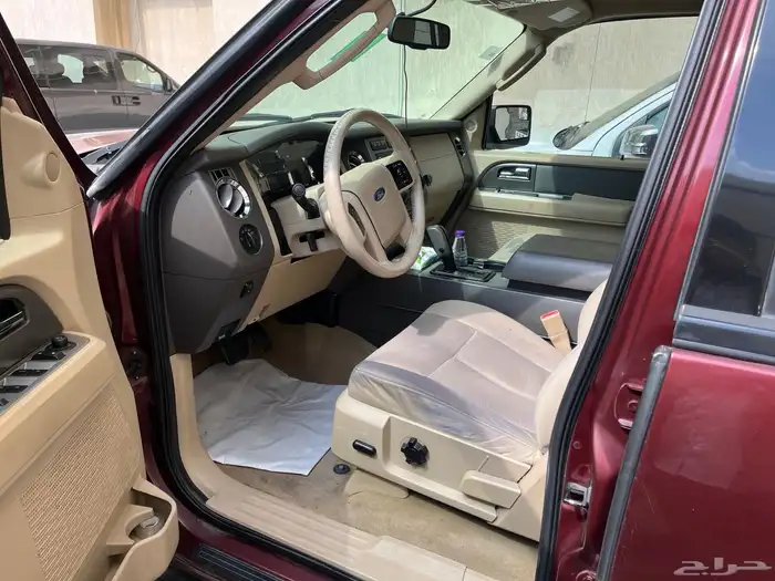 فورد اكسبديشن 2012 5