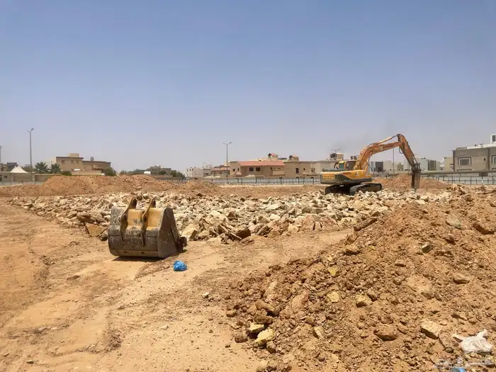 تاجير بوكلين بكلينات وترحيل مواد ناتج الحفر 9